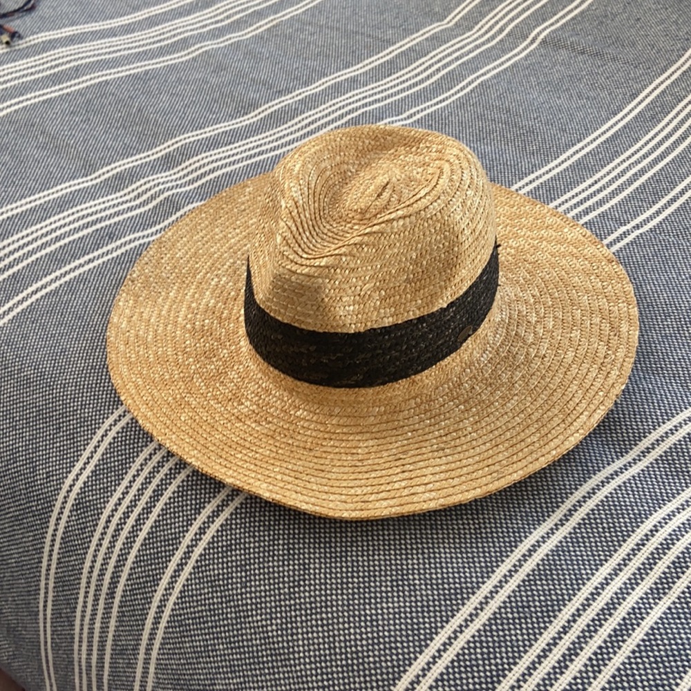 Women’s sun hat